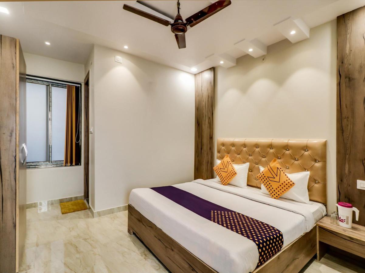 Spot On 69549 Hotel Shri Ram Kashi Muthiganj Eksteriør bilde