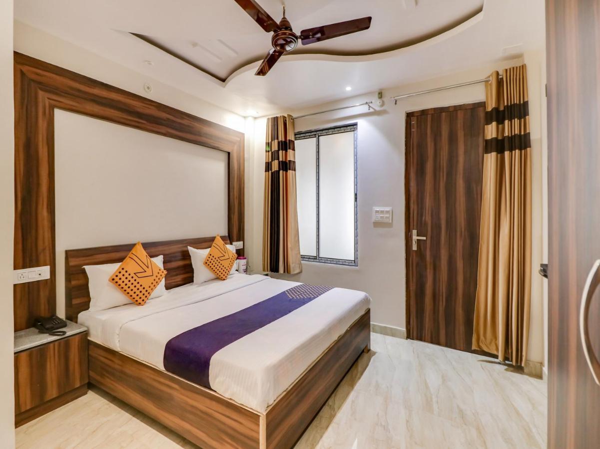 Spot On 69549 Hotel Shri Ram Kashi Muthiganj Eksteriør bilde